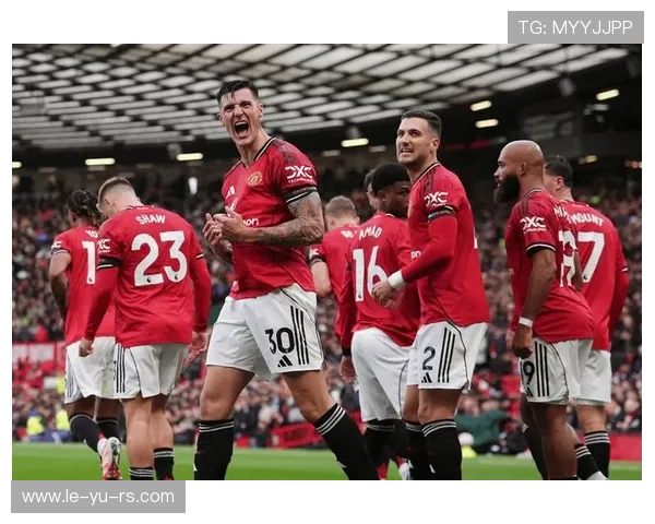 唏嘘！英格兰前国门巴特兰，冬窗租曼联0出场惨遭弃，今夏远走苏超