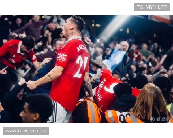 安东尼：巴西边锋闪耀绿茵场，未来潜力无限