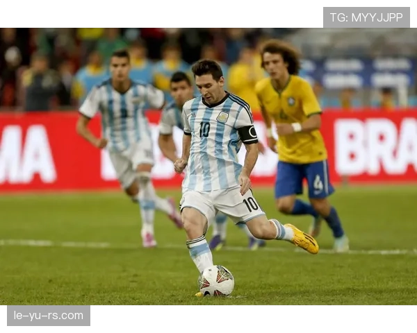 阿根廷队控球能力出色，力克对手强势晋级决赛圈