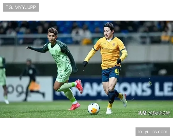 亚冠联赛冠军争夺白热化，西亚决赛激战正酣