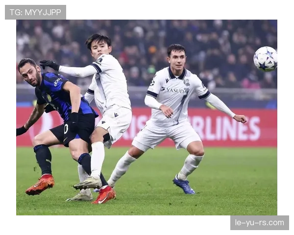 国米欧冠小组赛强势开局，状态回暖剑指小组头名