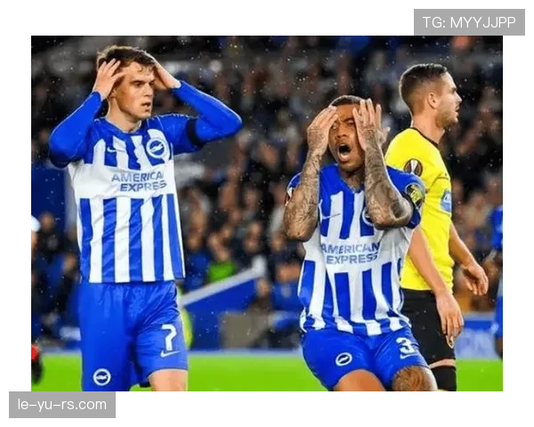 英超黑马强势领跑积分榜，冠军争夺战白热化