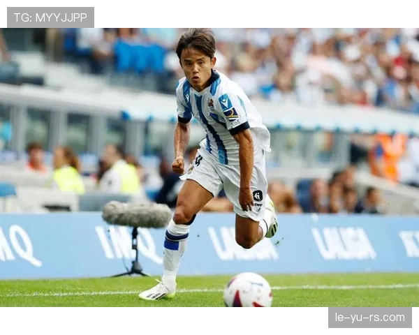 久保建英转会费累计破亿，闪耀足坛成新星焦点